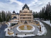 Феста Уинтър Палас