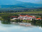 Хотел РИУ Правец Ризорт - Overview lake